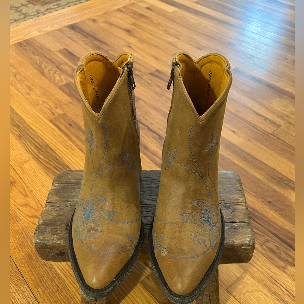 Old Gringo Tan Leather Western Zip Ankle Boots with Blue Floral Stitching